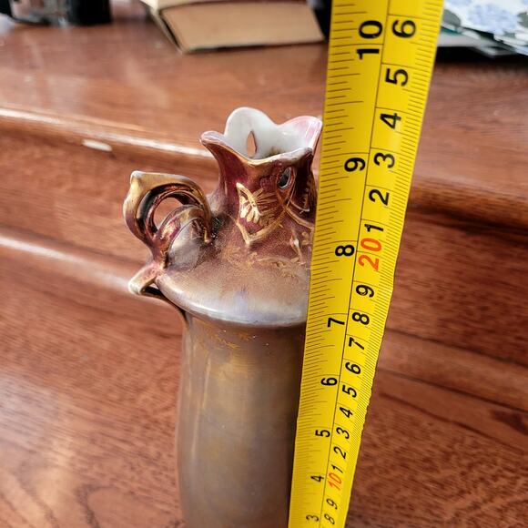 Antique Royal Vienna Glass Vase Golden Burgundy Red with Floral Details - Picture 8 of 9